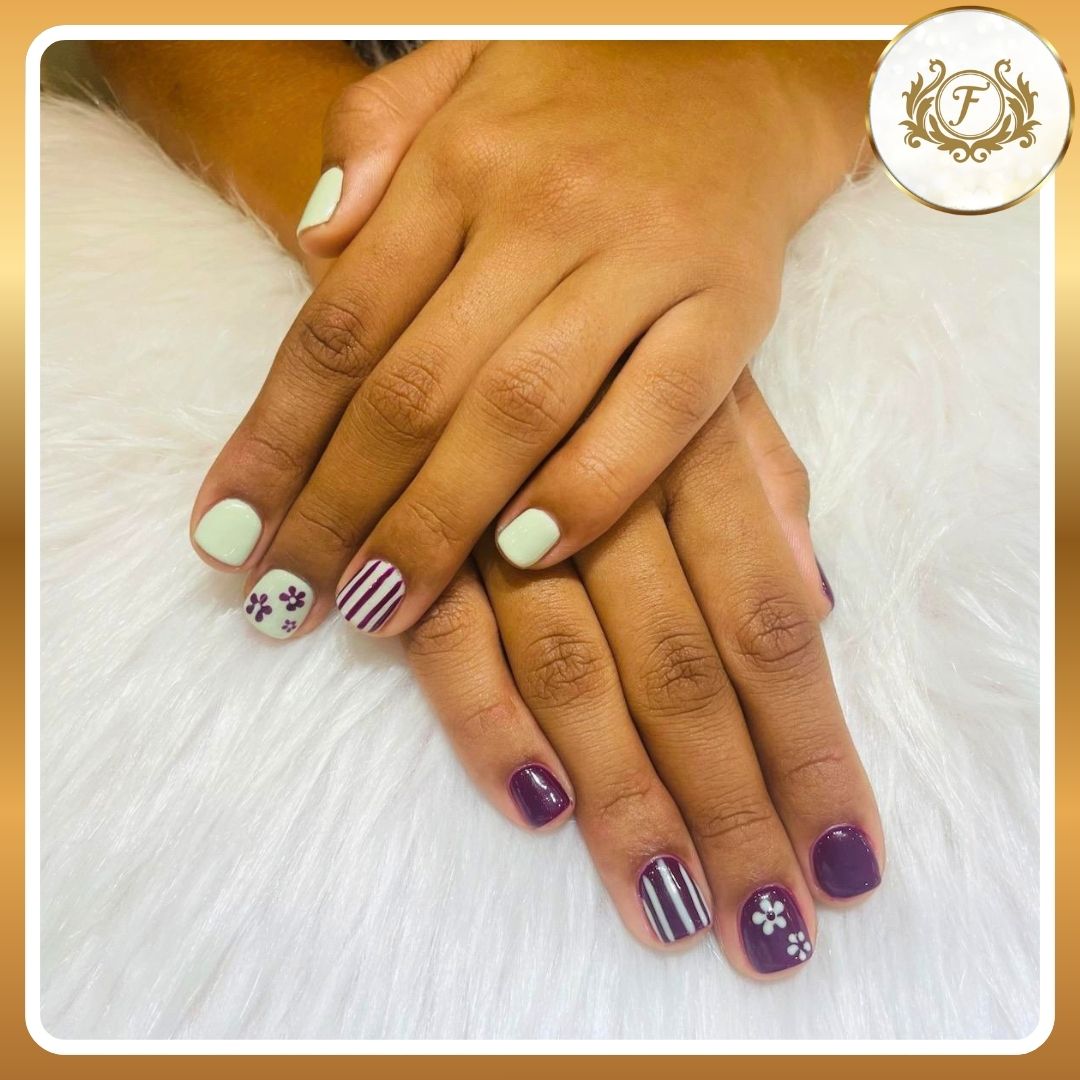 Fantastique Nails & Pedi Spa nail photo 3